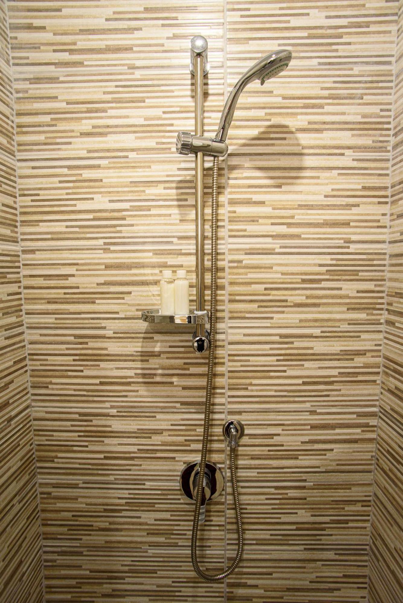 Central Station Apartments - Fanale Rentals Palermo Room photo